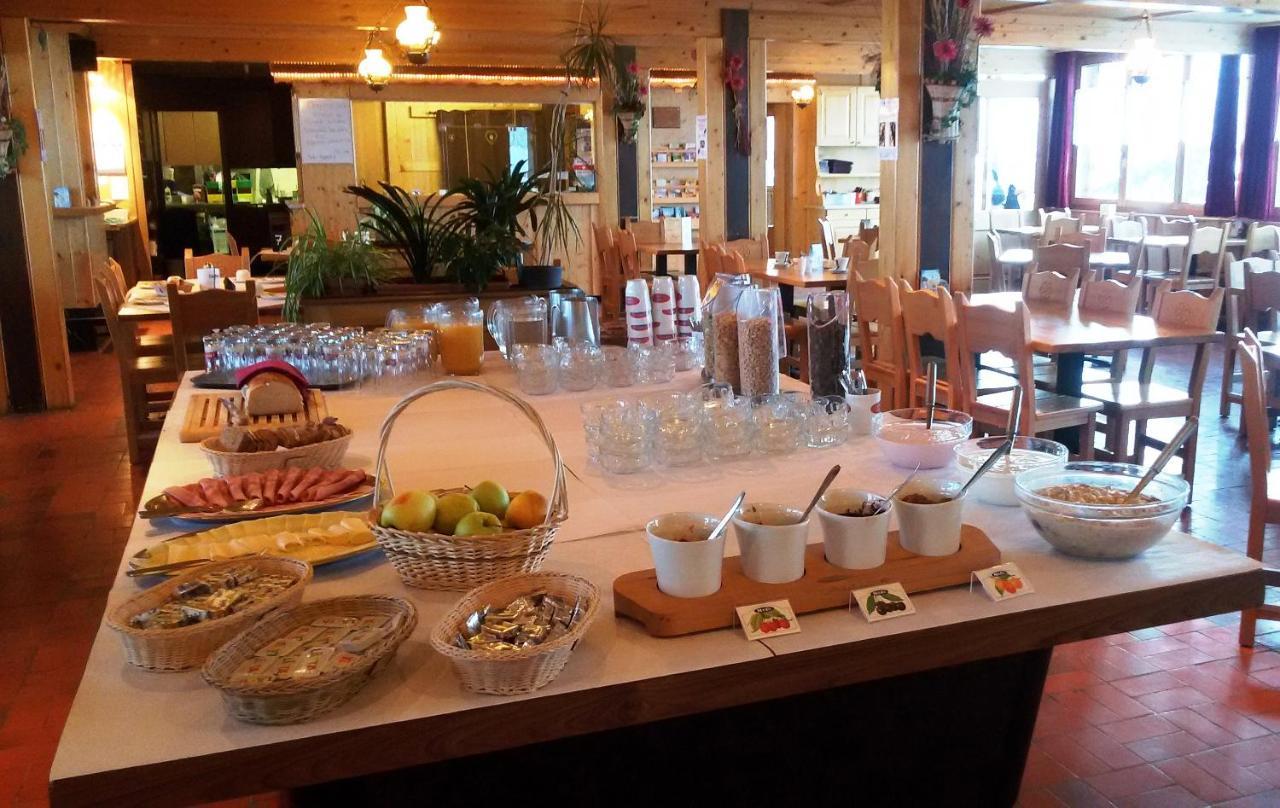 Hotel Des Portes Du Soleil Ле Крозе Екстериор снимка
