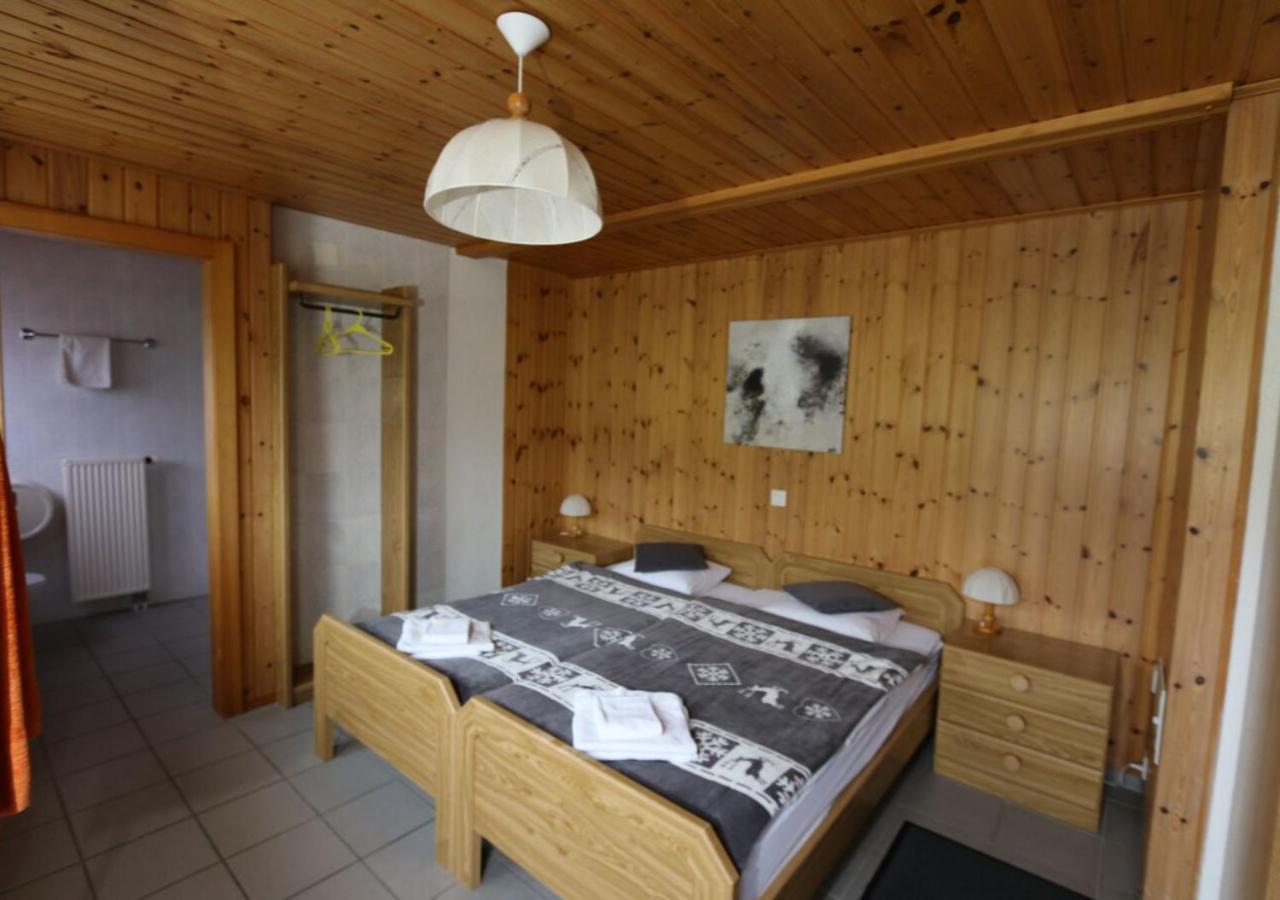 Hotel Des Portes Du Soleil Ле Крозе Екстериор снимка