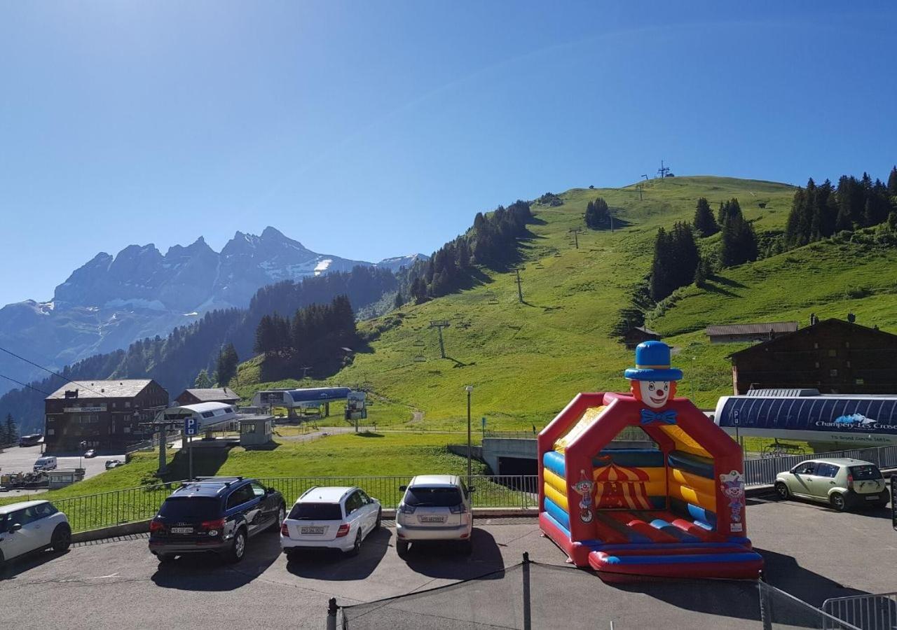 Hotel Des Portes Du Soleil Ле Крозе Екстериор снимка