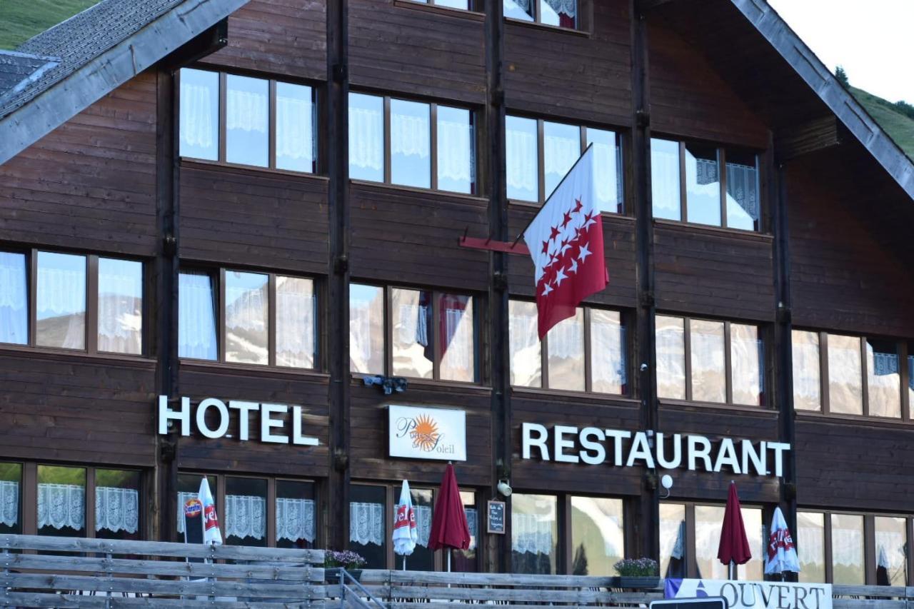 Hotel Des Portes Du Soleil Ле Крозе Екстериор снимка